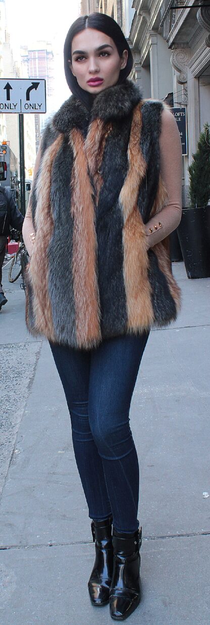 Striped Golden Raccoon Fur Vest 24399 - Image 3