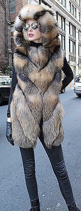 Cross Fox Vest Hood 4014