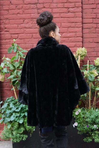 Black Sheared Mink Sculptured Cape 27272 - Image 4