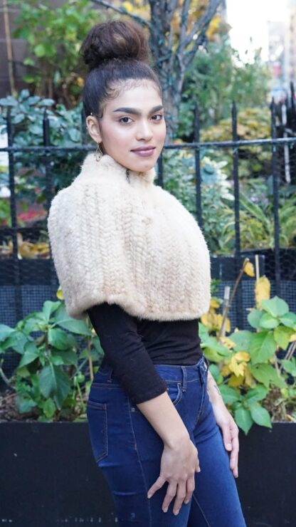 Golden Knit Mink Capelet Side Zipper CH 8776 - Image 2