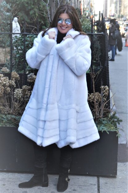 Plus Size White Mink Directional Fur Stroller 29833 - Image 3