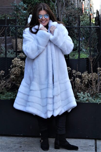 Plus Size White Mink Directional Fur Stroller 29833 - Image 4