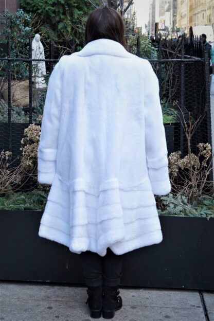 Plus Size White Mink Directional Fur Stroller 29833 - Image 6