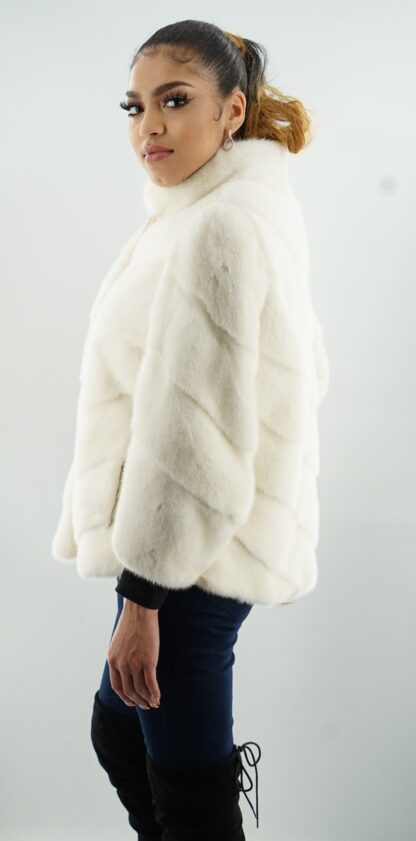 White Mink Jacket Diagonal Body Size 4-6 3928 - Image 5
