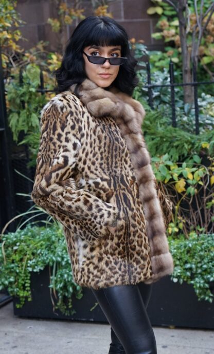 Lippi Cat Jacket Golden Sable Trim 8363 - Image 2