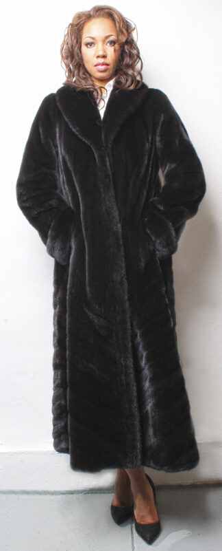 Blackglama Mink Fur Coat 2195