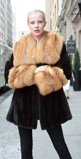 Blackglama Ranch Mink Stroller Red Fox Collar Red Fox Fur Cuffs 87654 - Image 4