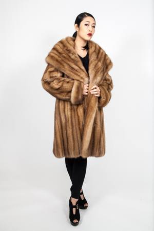 Golden Russian Sable Fur Hooded Cape Collar Stroller 778