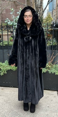 5 Star Blackglama Full length Mink Coat 8282