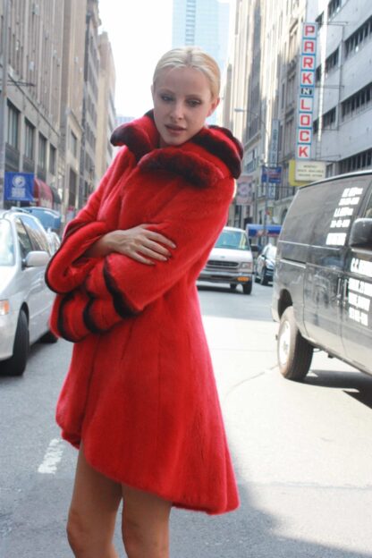 Red Mink Fur Stroller Chinchilla Wing Collar Bell Cuffs 22125 - Image 2